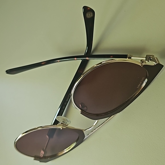 BALMAIN PARIS CAT EYE SUNGLASSES - Picture 4 of 11